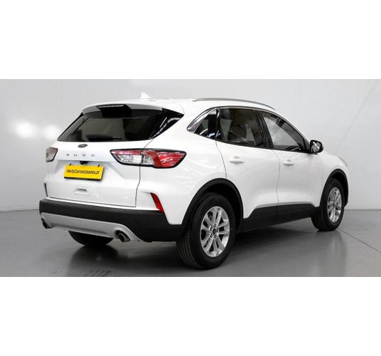 Ford Kuga: Segurança e Versatilidade para o Dia-a-Dia 